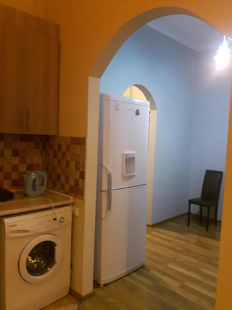 Apartment On Aleksandr Pushkin Street 第比利斯 外观 照片